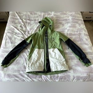 Burton women’s AK Kimmy 3L Gore Tex Stretch Jacket